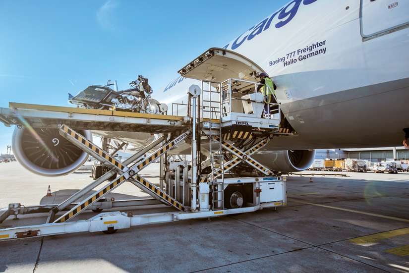 airplane motorcycle shipping services